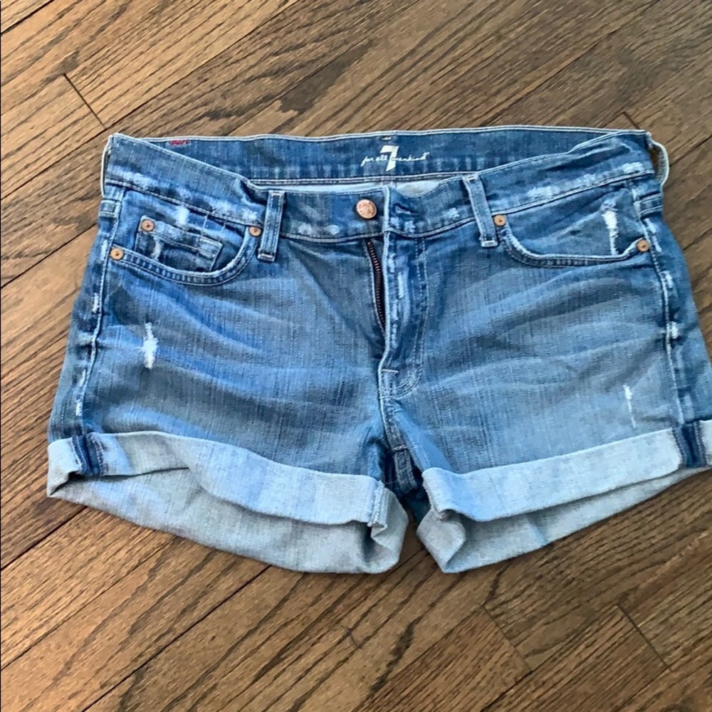 Cute jean shorts